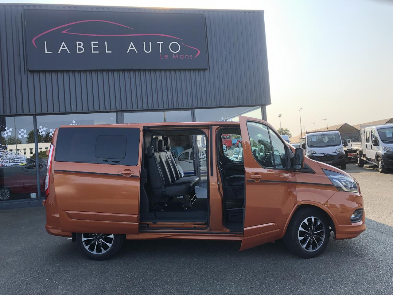 FORD Transit Custom CABINE APPROFONDIE 2.0 EcoBlue 170CH BVA - Товарно комбе: слика 1 FORD Transit Custom CABINE APPROFONDIE 2.0 EcoBlue 170CH BVA - Товарно комбе: слика 1