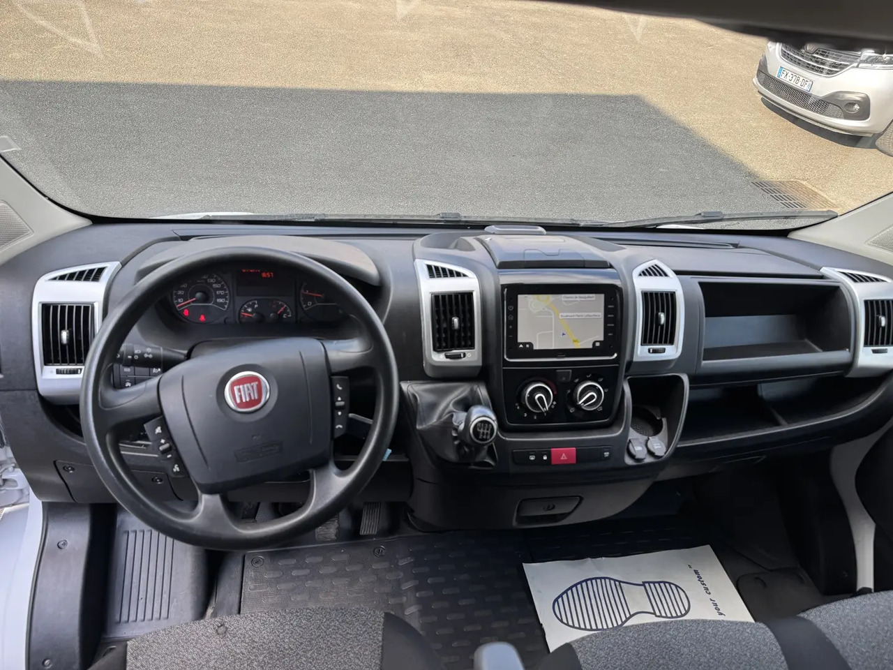 Fiat Ducato 3.5 MAXI HD XL H2 2.3 MULTIJET 160CH EVOLUZIONE - Товарно комбе: слика 3 Fiat Ducato 3.5 MAXI HD XL H2 2.3 MULTIJET 160CH EVOLUZIONE - Товарно комбе: слика 3