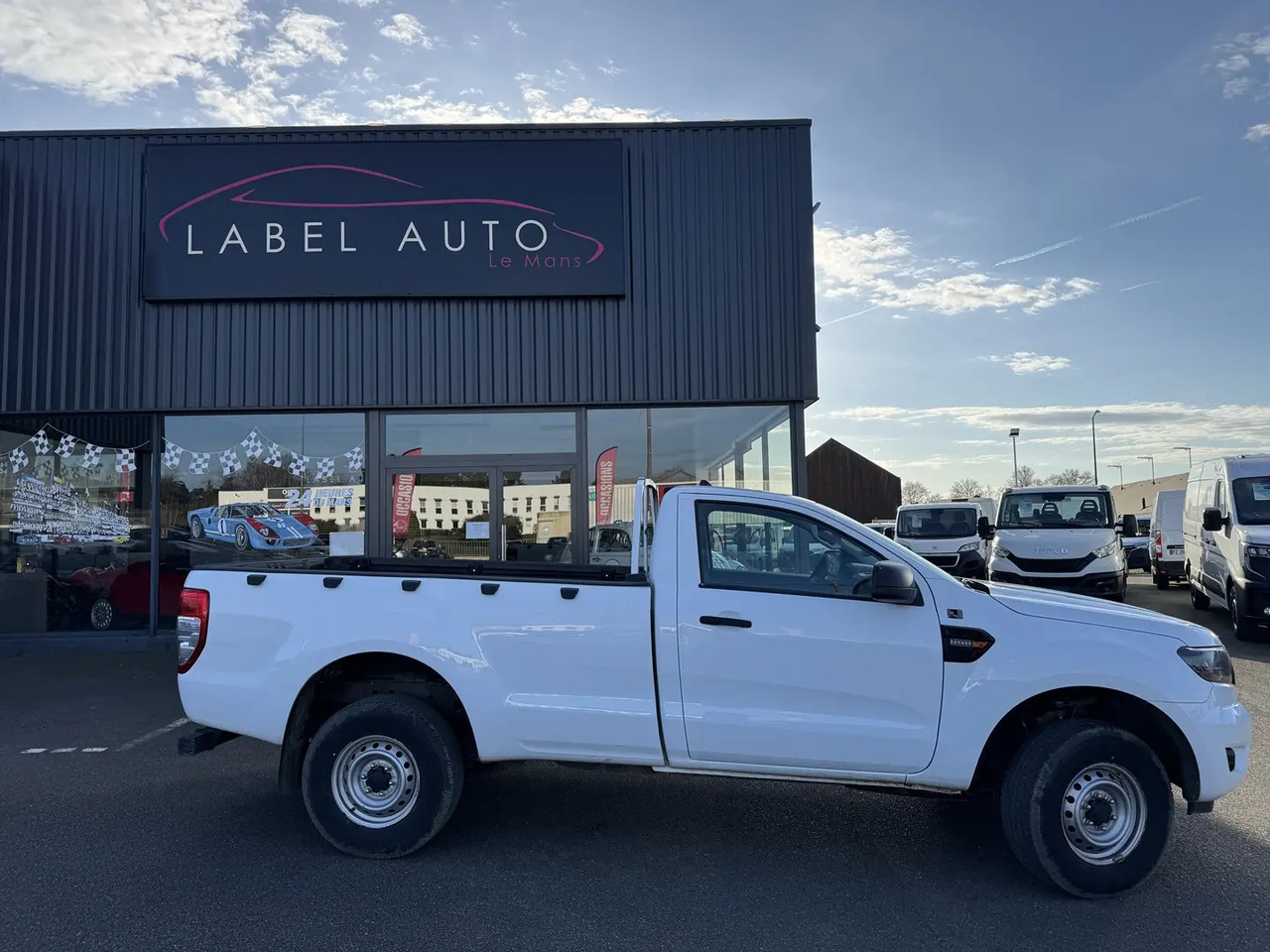 Ford Ranger 2.0 TDCI 170CH SIMPLE CABINE XL - Пикап: слика 1 Ford Ranger 2.0 TDCI 170CH SIMPLE CABINE XL - Пикап: слика 1