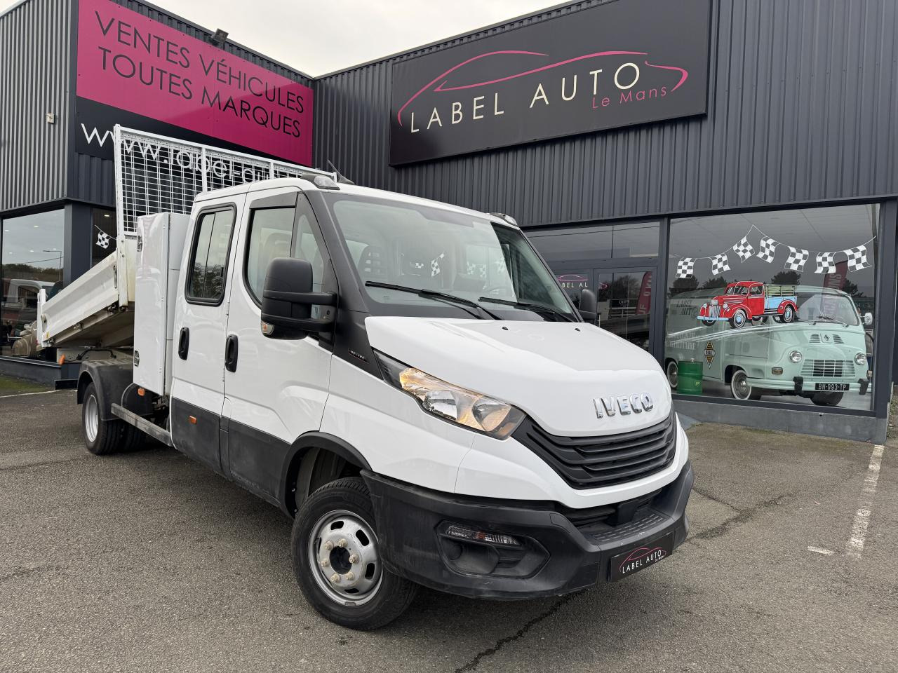 IVECO Daily 35 C 16 D S&S (Quad-Leaf) CHASSIS DOUBLE CABINE 2014 35C/35S CHASSIS CABINE DOUBLE Chassi - Комби кипер, Комби со двојна кабина: слика 2 IVECO Daily 35 C 16 D S&S (Quad-Leaf) CHASSIS DOUBLE CABINE 2014 35C/35S CHASSIS CABINE DOUBLE Chassi - Комби кипер, Комби со двојна кабина: слика 2