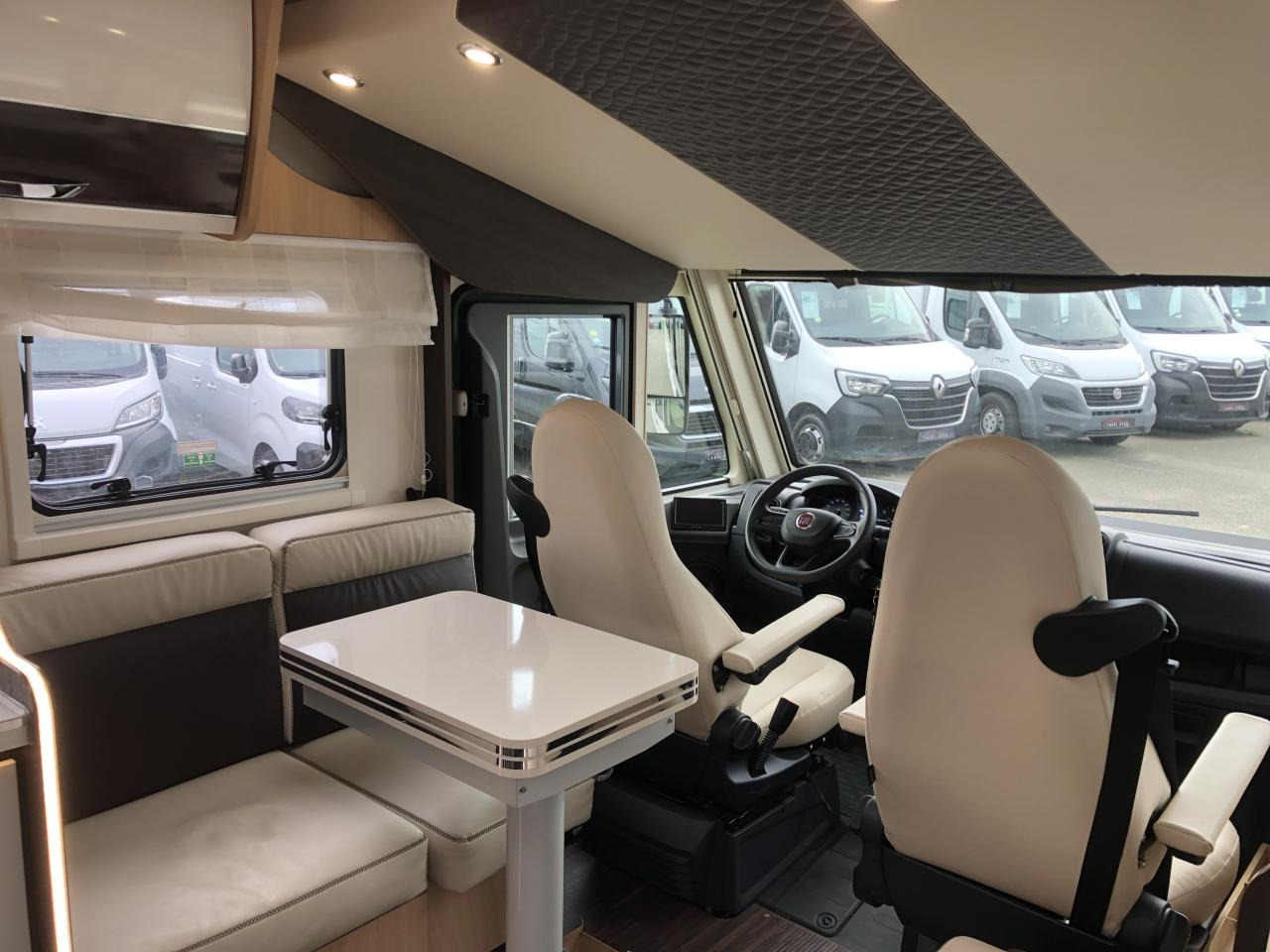 Лизинг на MC LOUIS NEVIS 281 MC LOUIS NEVIS 281: слика 6