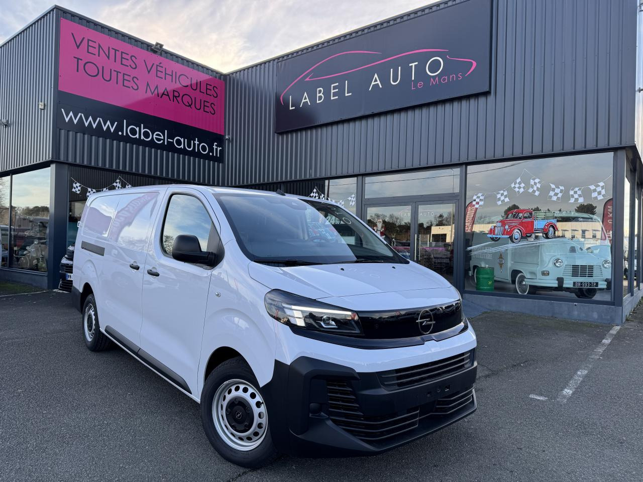 OPEL Vivaro XL 2.0 BlueHDi - 145CH EAT8 S&S FOURGON - Товарно комбе: слика 1 OPEL Vivaro XL 2.0 BlueHDi - 145CH EAT8 S&S FOURGON - Товарно комбе: слика 1