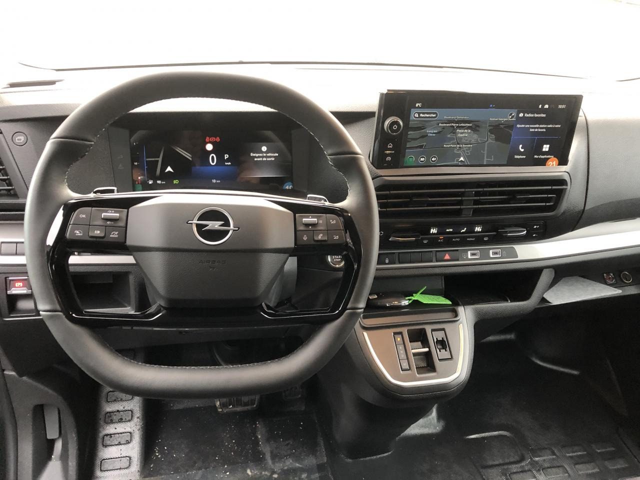 OPEL Vivaro XL 2.2 Diesel - 180CH EAT8 CABINE APPROFONDIE 5 PLACES - Товарно комбе: слика 4 OPEL Vivaro XL 2.2 Diesel - 180CH EAT8 CABINE APPROFONDIE 5 PLACES - Товарно комбе: слика 4