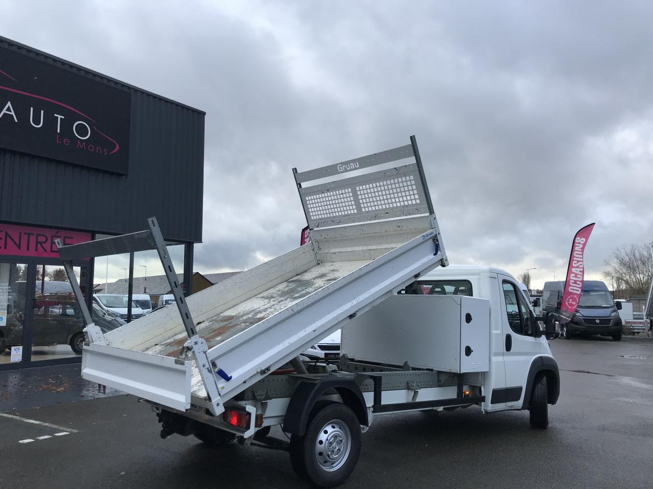 PEUGEOT BOXER 3T5 BENNE + COFFRE 2.2 HDI 165CH - Комби кипер: слика 5 PEUGEOT BOXER 3T5 BENNE + COFFRE 2.2 HDI 165CH - Комби кипер: слика 5