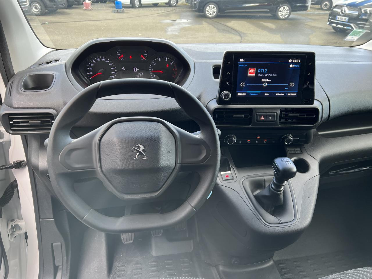 PEUGEOT PARTNER M 650KG 1.5 HDI 100CH ASPHALT 3 PLACES - Товарно комбе: слика 4 PEUGEOT PARTNER M 650KG 1.5 HDI 100CH ASPHALT 3 PLACES - Товарно комбе: слика 4