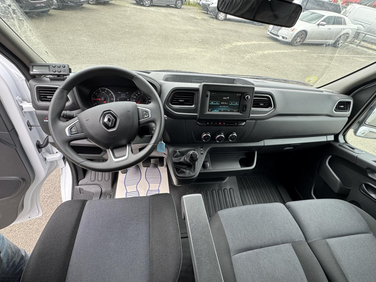 RENAULT MASTER 3T5 CAISSE FRIGO 2.3 DCI 165CH GRAND CONFORT - Комбе ладилник: слика 3 RENAULT MASTER 3T5 CAISSE FRIGO 2.3 DCI 165CH GRAND CONFORT - Комбе ладилник: слика 3