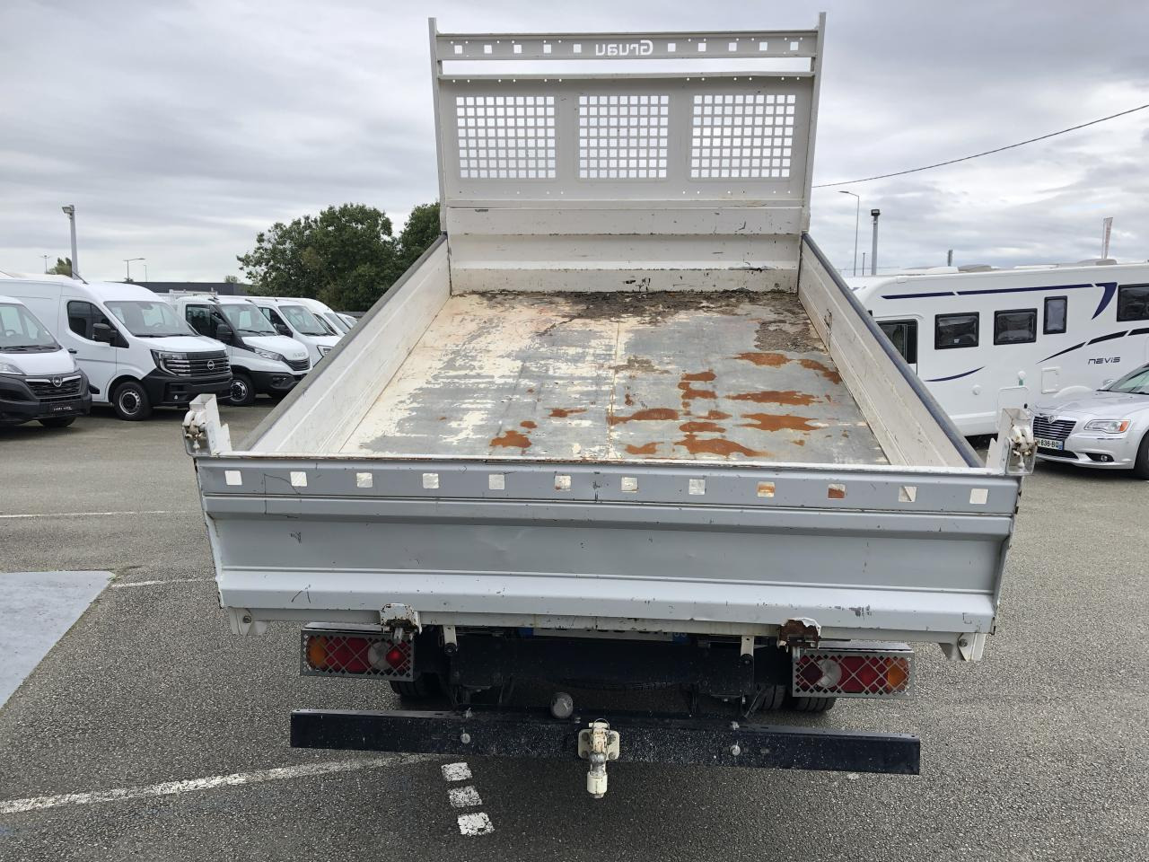 RENAULT Master Confort R3500RJ L3 2.3 dCi - 145 Petite Série  III TRANSPORTS SPECIFIQUES BENNE Benne - Комби кипер: слика 5 RENAULT Master Confort R3500RJ L3 2.3 dCi - 145 Petite Série  III TRANSPORTS SPECIFIQUES BENNE Benne - Комби кипер: слика 5