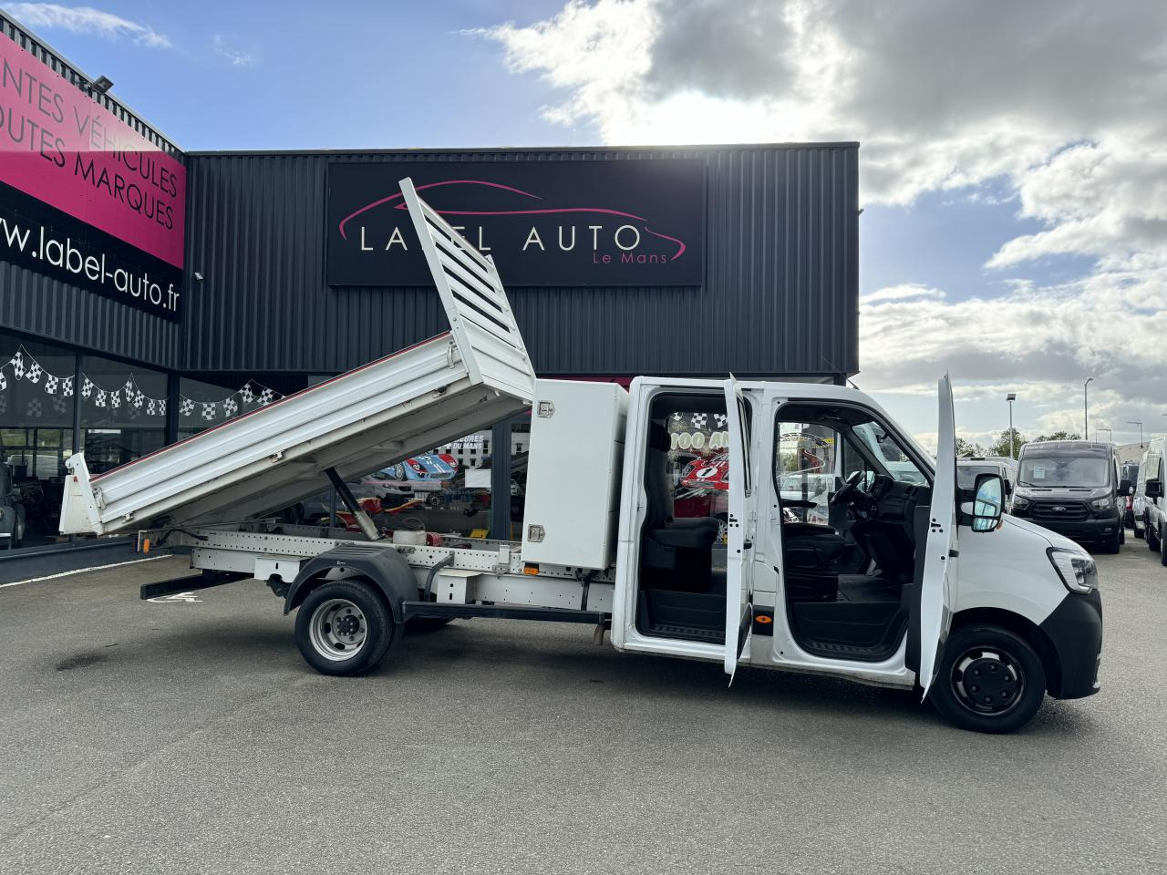 RENAULT Master Confort R3500RJ L4 2.3 dCi - 130 III CHASSIS DOUBLE CABINE Châssis Double Cabine L4 Pr - Комби кипер, Комби со двојна кабина: слика 1 RENAULT Master Confort R3500RJ L4 2.3 dCi - 130 III CHASSIS DOUBLE CABINE Châssis Double Cabine L4 Pr - Комби кипер, Комби со двојна кабина: слика 1