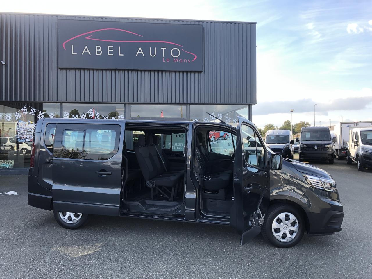 RENAULT Trafic L2 2.0 Energy dCi - 150 - S&S  III COMBI Combi Zen L2H1 PHASE 3 - Патничко комбе: слика 1 RENAULT Trafic L2 2.0 Energy dCi - 150 - S&S  III COMBI Combi Zen L2H1 PHASE 3 - Патничко комбе: слика 1