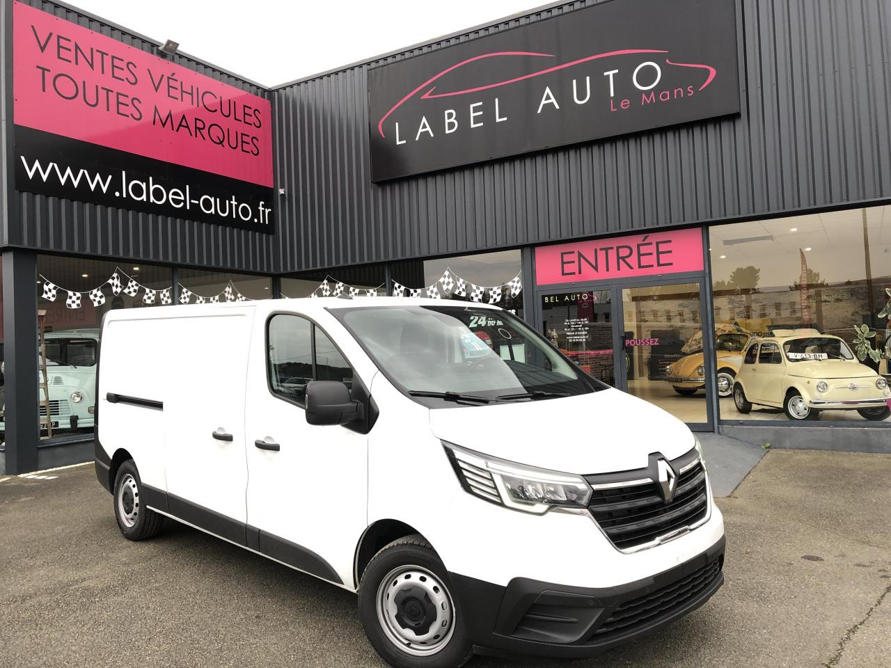 RENAULT Trafic L2H1 3000 Kg 2.0 Blue dCi 170ch ADVANCE - Товарно комбе: слика 1 RENAULT Trafic L2H1 3000 Kg 2.0 Blue dCi 170ch ADVANCE - Товарно комбе: слика 1