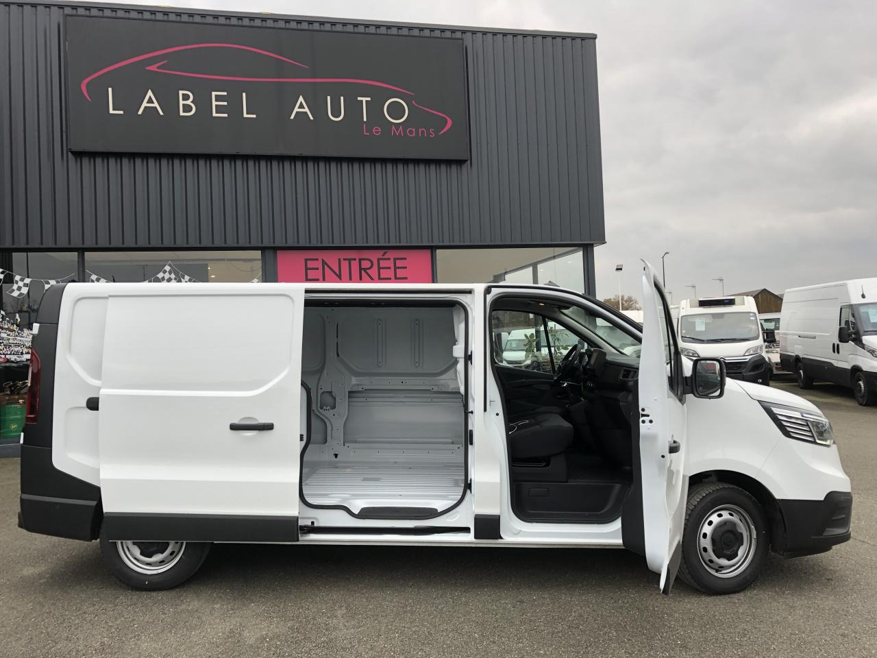 Нов Товарно комбе RENAULT Trafic L2H1 3000 Kg 2.0 Blue dCi 170ch ADVANCE: слика 8 Нов Товарно комбе RENAULT Trafic L2H1 3000 Kg 2.0 Blue dCi 170ch ADVANCE: слика 8