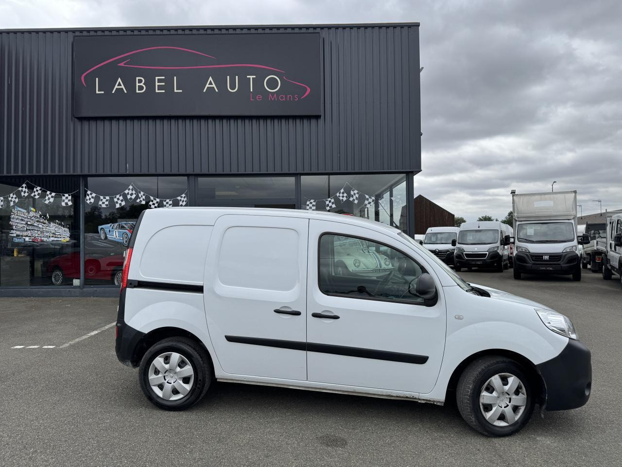 Лизинг на  Renault Kangoo 1.5 BLUE DCI 80CH GRAND CONFORT 5CV Renault Kangoo 1.5 BLUE DCI 80CH GRAND CONFORT 5CV: слика 8