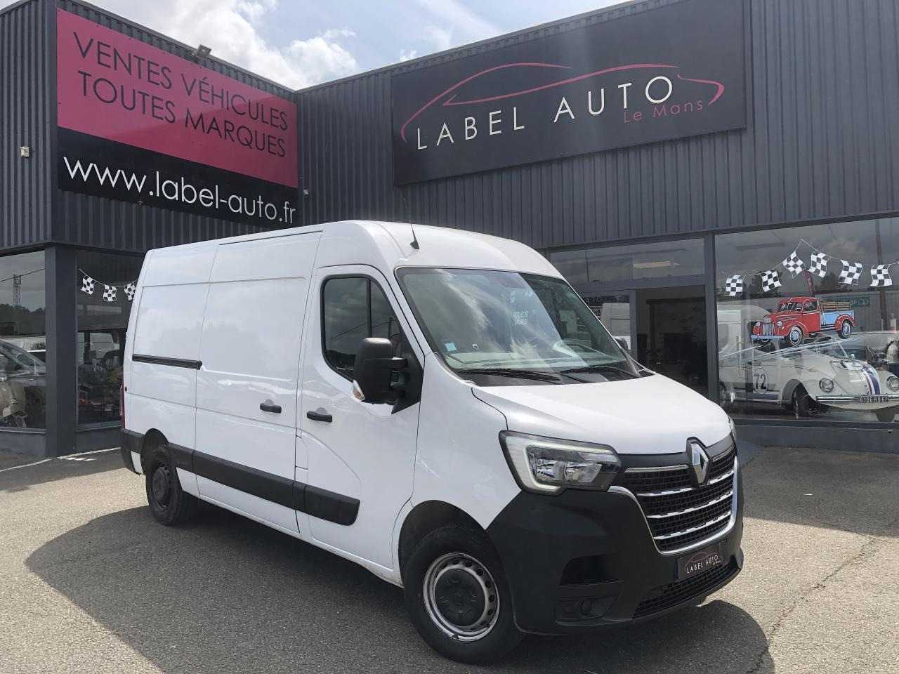 Renault Master F3300 L2H2 2.3 BLUE DCI 135CH GRAND CONFORT EURO6 - Товарно комбе: слика 1 Renault Master F3300 L2H2 2.3 BLUE DCI 135CH GRAND CONFORT EURO6 - Товарно комбе: слика 1