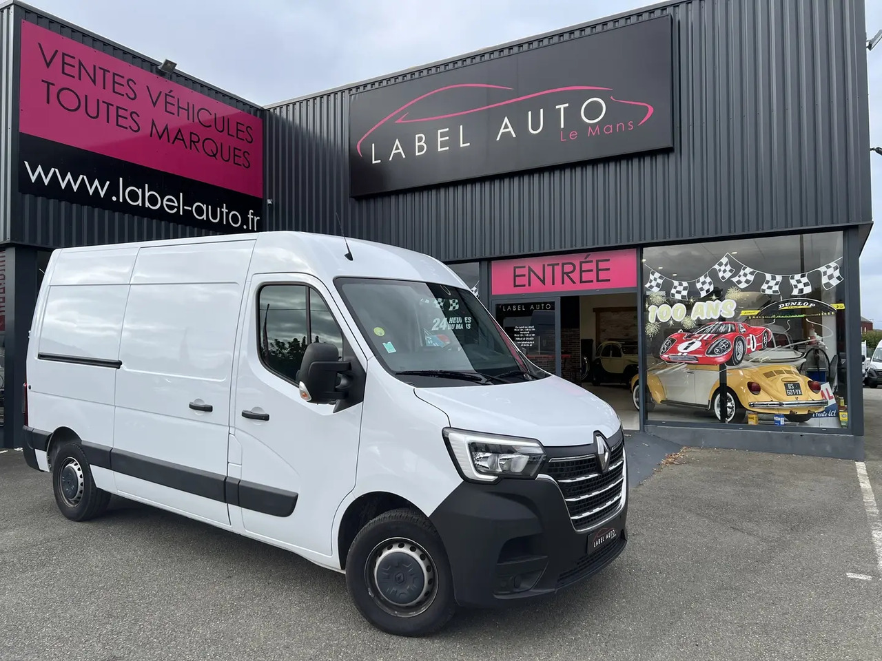 Renault Master F3300 L2H2 2.3 BLUE DCI 135CH GRAND CONFORT EURO6 - Товарно комбе: слика 1 Renault Master F3300 L2H2 2.3 BLUE DCI 135CH GRAND CONFORT EURO6 - Товарно комбе: слика 1