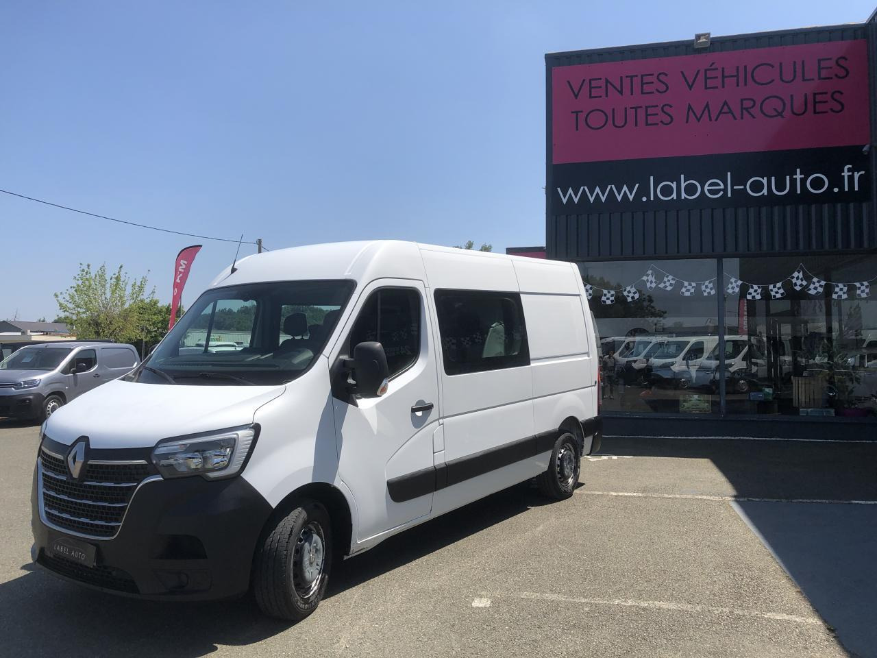 Renault Master F3300 L2H2 2.3 DCI 135CH CABINE APPROFONDIE CONFORT 7 PLACES - Комби со двојна кабина: слика 5 Renault Master F3300 L2H2 2.3 DCI 135CH CABINE APPROFONDIE CONFORT 7 PLACES - Комби со двојна кабина: слика 5