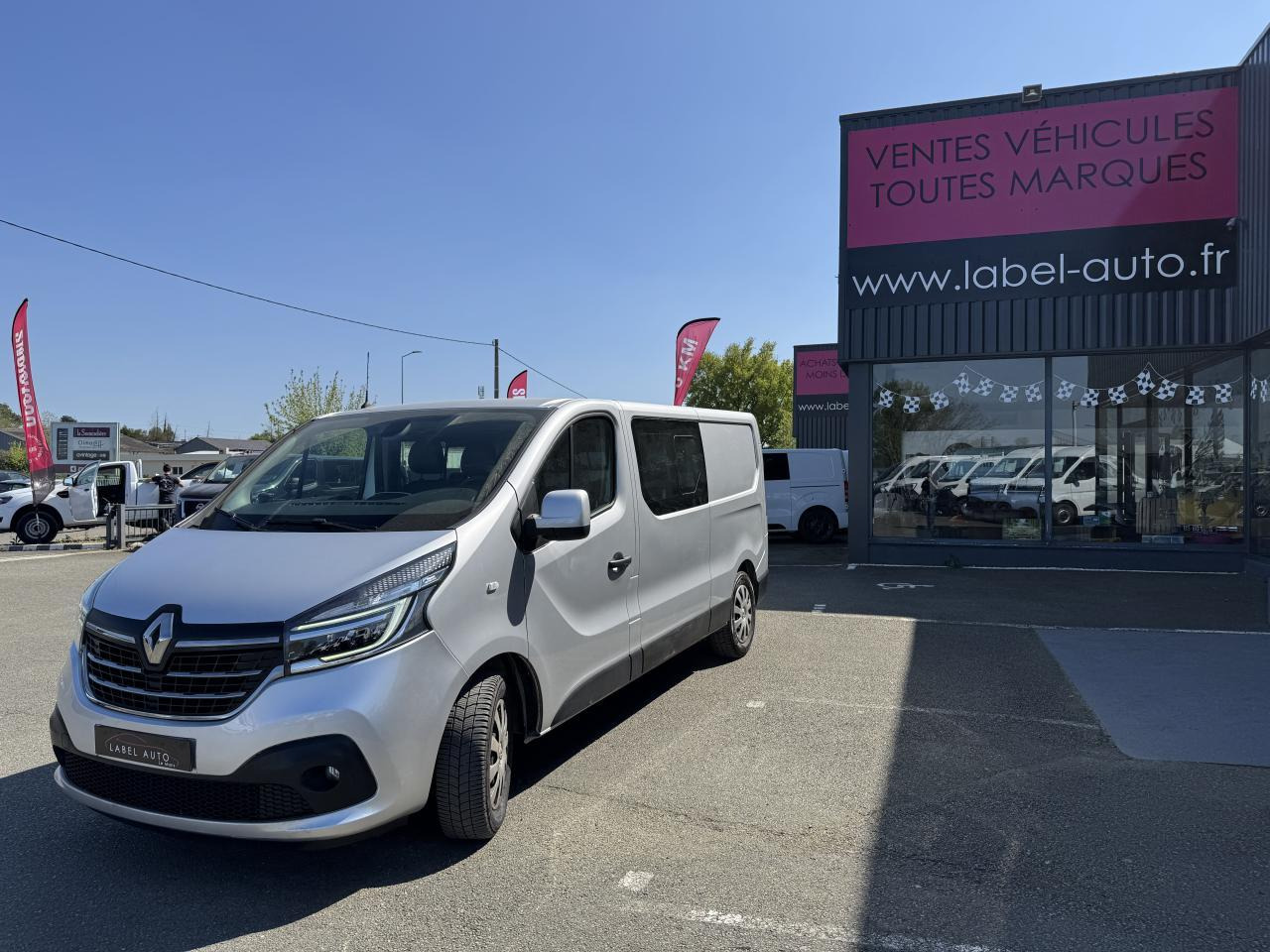 Renault Trafic L2H1 2.0 DCI 145CH CABINE APPROFONDIE 6 PLACES CONFORT EDC - Комби со двојна кабина: слика 4 Renault Trafic L2H1 2.0 DCI 145CH CABINE APPROFONDIE 6 PLACES CONFORT EDC - Комби со двојна кабина: слика 4