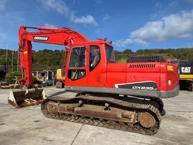 Doosan DX 235 LC - Багер гасеничар: слика 1 Doosan DX 235 LC - Багер гасеничар: слика 1