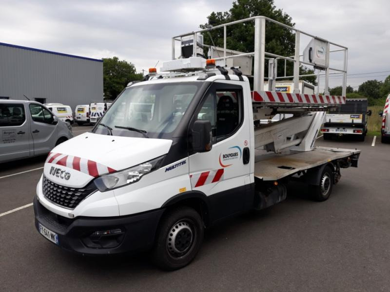 Iveco Daily 35S14 Plateau Nacelle 6m50 Spécial tunnel - Камион со подигачка кошница: слика 1 Iveco Daily 35S14 Plateau Nacelle 6m50 Spécial tunnel - Камион со подигачка кошница: слика 1