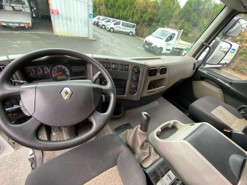 RENAULT PREMIUM 320 CV FOURGON - Камион сандучар: слика 5 RENAULT PREMIUM 320 CV FOURGON - Камион сандучар: слика 5