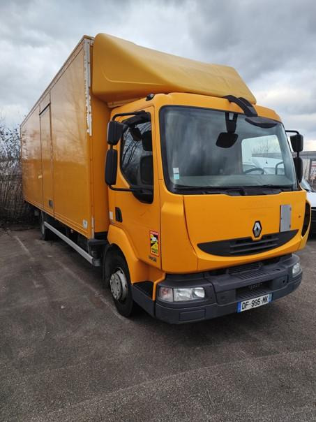 Renault Midlum 180.12 H Extra Light Fourgon polyfond avec Hayon repliable - Камион сандучар: слика 3 Renault Midlum 180.12 H Extra Light Fourgon polyfond avec Hayon repliable - Камион сандучар: слика 3