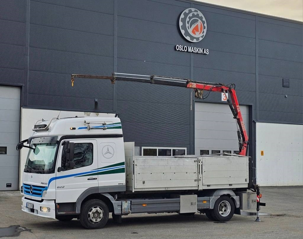 Mercedes-Benz Atego 822 L  - Камион со платформа: слика 3 Mercedes-Benz Atego 822 L  - Камион со платформа: слика 3