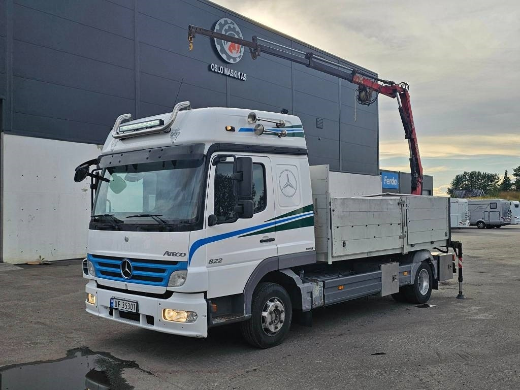 Mercedes-Benz Atego 822 L  - Камион со платформа: слика 2 Mercedes-Benz Atego 822 L  - Камион со платформа: слика 2