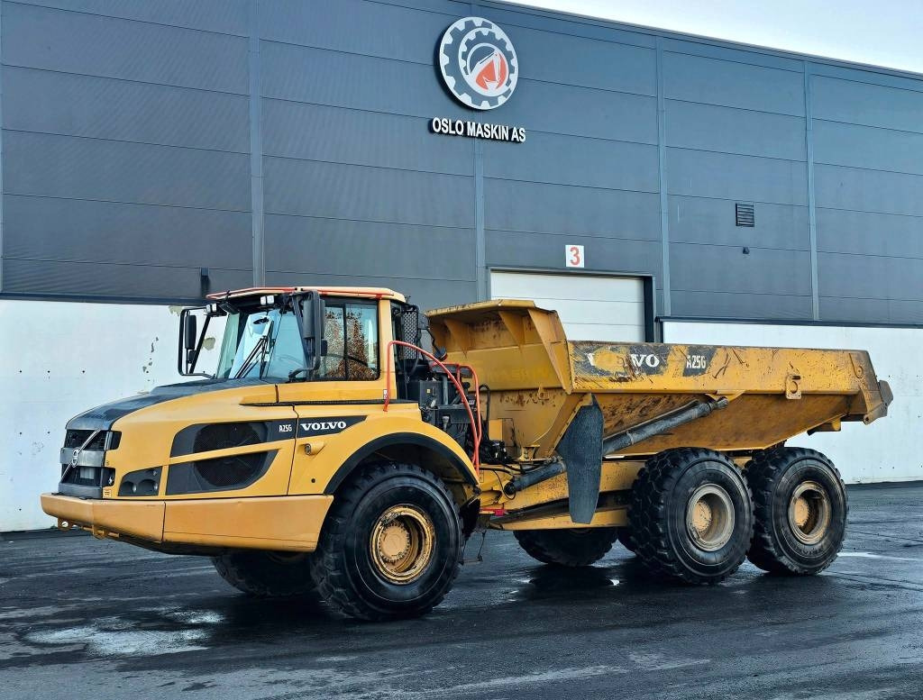 Volvo A 25 G - Зглобен истоварувач: слика 1 Volvo A 25 G - Зглобен истоварувач: слика 1