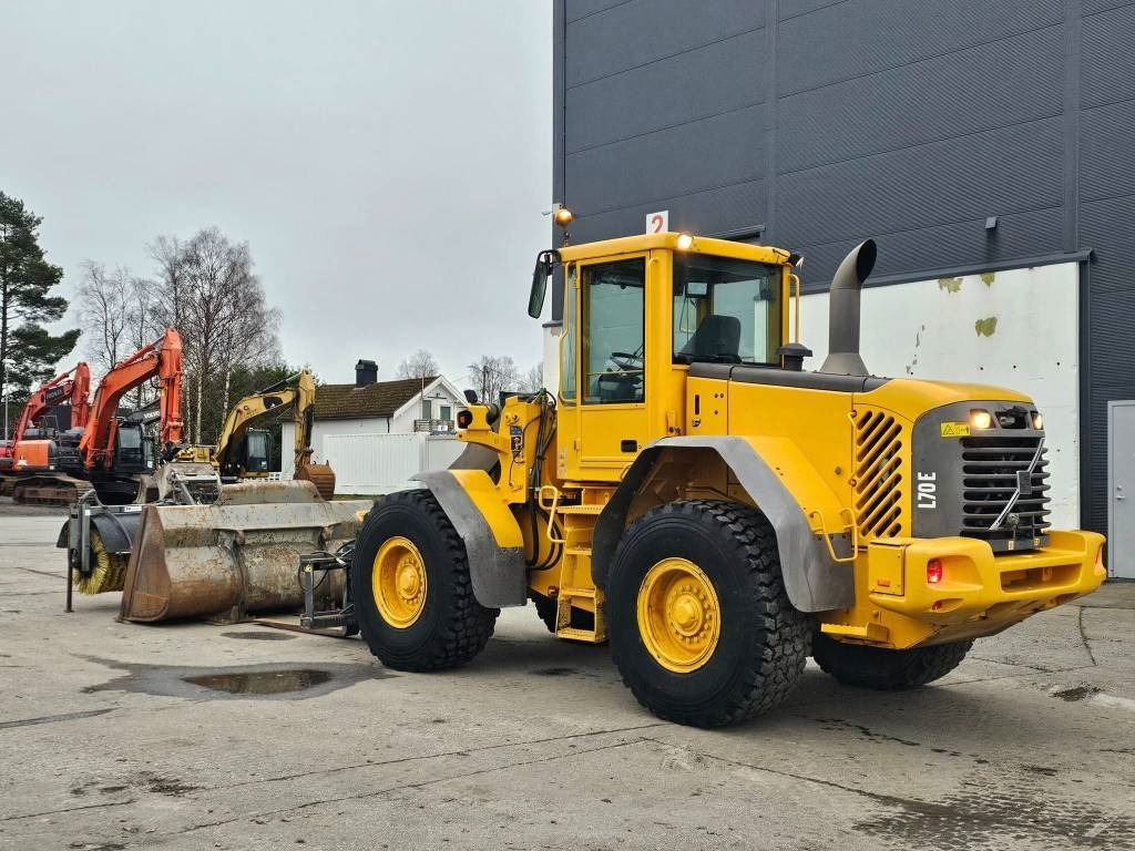 Volvo L 70 E - Натоварувач на тркала: слика 3 Volvo L 70 E - Натоварувач на тркала: слика 3