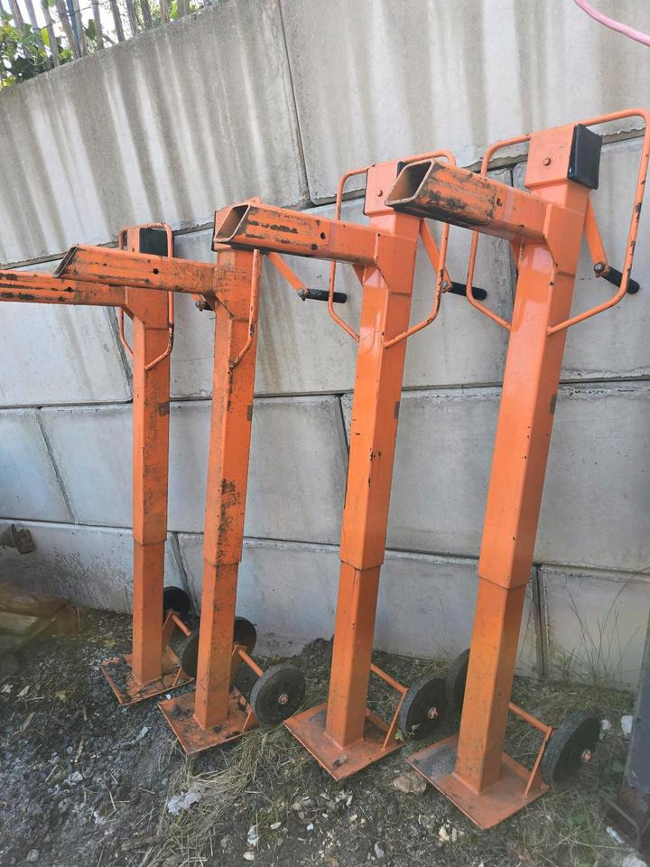 4x Stützen für Salzstreuer Container Wohnkabine Schmidt Epoke Gmeiner Salzsilo Streuautomat Winterdienst - Распрскувач на песок/ Сол: слика 2 4x Stützen für Salzstreuer Container Wohnkabine Schmidt Epoke Gmeiner Salzsilo Streuautomat Winterdienst - Распрскувач на песок/ Сол: слика 2