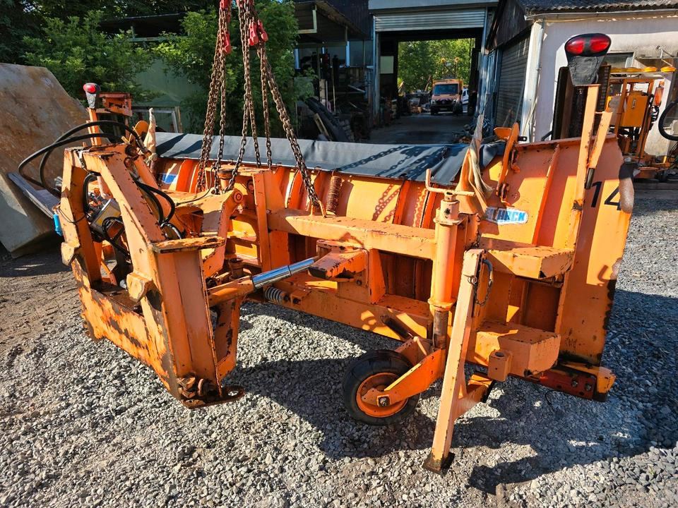 BeilhacK PV 30-4 Schneepflug Schneeschild Schneeschieber Winterdienst Schmidt für Unimog LKW U400 500 405 430 530 - Плуг за чистење снег: слика 2 BeilhacK PV 30-4 Schneepflug Schneeschild Schneeschieber Winterdienst Schmidt für Unimog LKW U400 500 405 430 530 - Плуг за чистење снег: слика 2