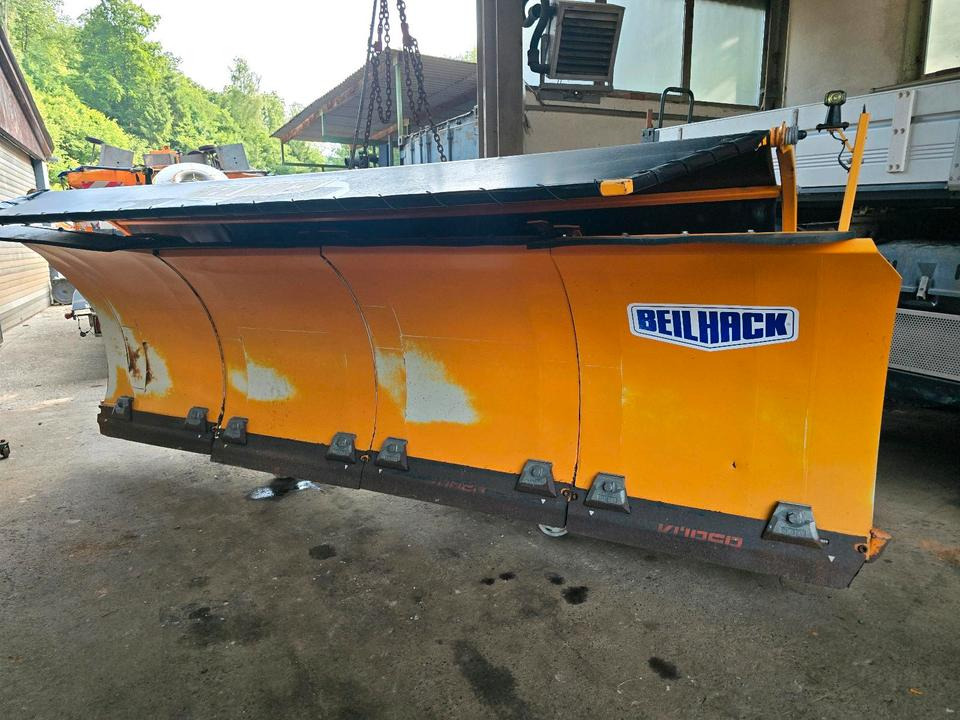 Beilhack Schneepflug PVF 34-4 Schneeschieber Schneeschild Schmidt für Unimog 405/10 405/12 UGN UGE LKW Winterdienst - Плуг за чистење снег: слика 4 Beilhack Schneepflug PVF 34-4 Schneeschieber Schneeschild Schmidt für Unimog 405/10 405/12 UGN UGE LKW Winterdienst - Плуг за чистење снег: слика 4