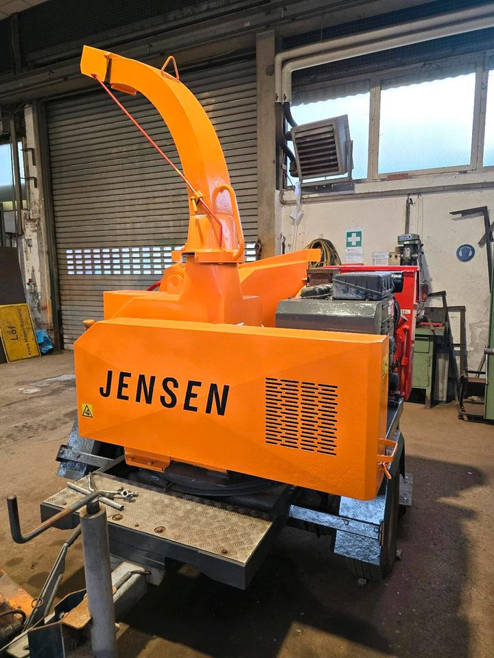 Jensen A328 Holzhäcksler Holzhacker Häcksler Hacker Holzhackschnitzler Schredder - Кршач на дрва: слика 4 Jensen A328 Holzhäcksler Holzhacker Häcksler Hacker Holzhackschnitzler Schredder - Кршач на дрва: слика 4