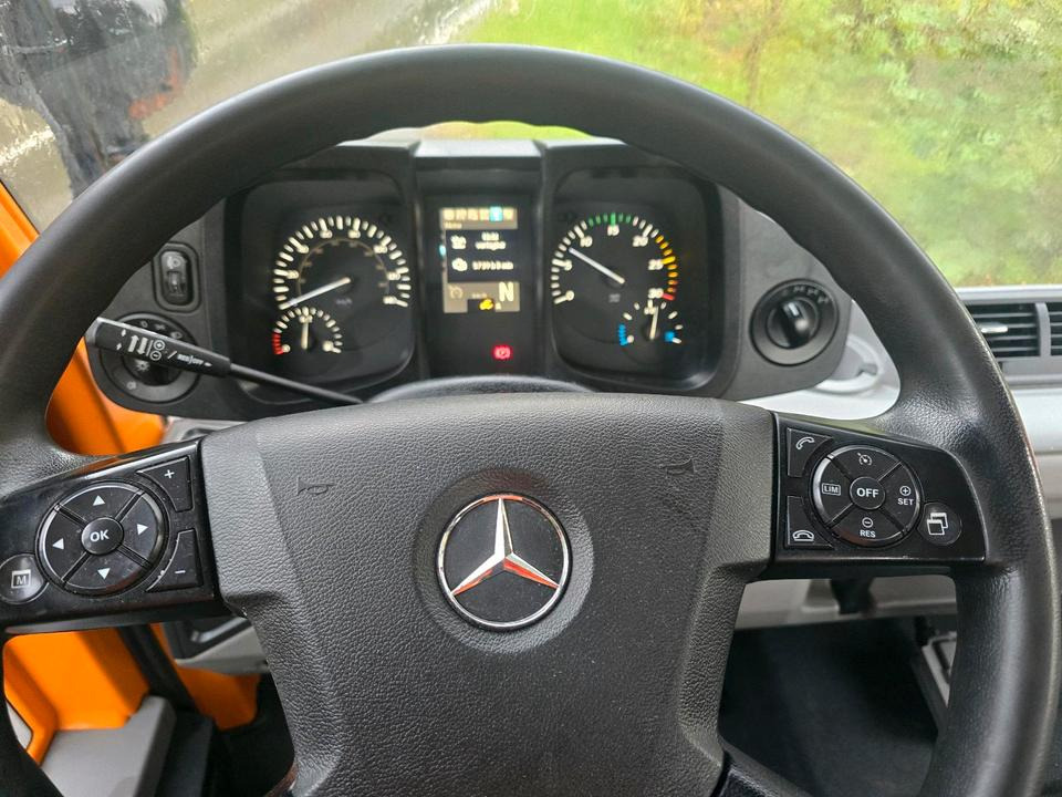Комунално/ Специјално возило Unimog U 530 EAS Easy-Drive Variopilot U527 535 430 427 423 Mercedes-Benz 405: слика 12