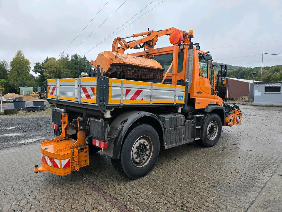 Unimog U423 NKS-Z-UGE-43 Mercedes-Benz 405/10 405/12 UGE Mercedes-Benz U 318 323 327 423 427 429 430 EasyDrive Variopilot - Комунално/ Специјално возило: слика 5 Unimog U423 NKS-Z-UGE-43 Mercedes-Benz 405/10 405/12 UGE Mercedes-Benz U 318 323 327 423 427 429 430 EasyDrive Variopilot - Комунално/ Специјално возило: слика 5