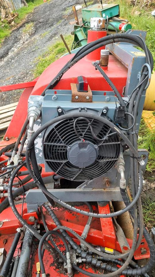 Loipfinger T320KLM Mähwerk Mulchgerät Mulchmäher für Aebi Kubota Iseki Deutz Fendt - Градинарска косилка: слика 5 Loipfinger T320KLM Mähwerk Mulchgerät Mulchmäher für Aebi Kubota Iseki Deutz Fendt - Градинарска косилка: слика 5