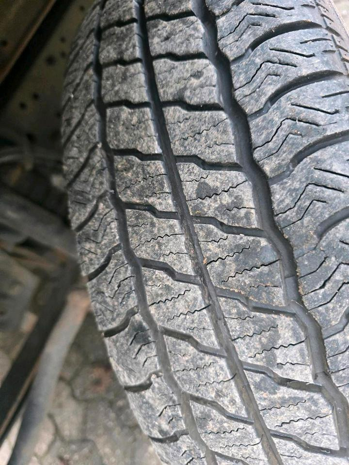 Комбе со отворен сандак, Комби со двојна кабина Mercedes-Benz Vario 613D Bluetec 5 Pritsche Doka LKW: слика 9