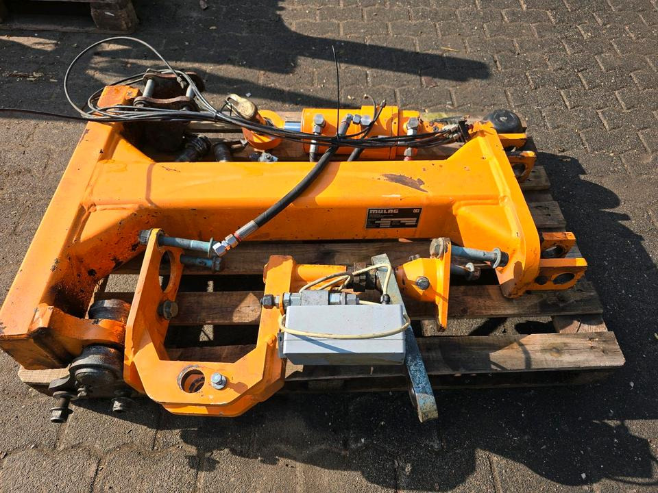 Mulag Torsionsrahmen TR Unimog 405 U300 U 290 300 400 500 Mähausleger Böschungsmäher Böschungsmulcher FME MKM Dücker DUA Achssperre - Косилка за жива ограда: слика 4 Mulag Torsionsrahmen TR Unimog 405 U300 U 290 300 400 500 Mähausleger Böschungsmäher Böschungsmulcher FME MKM Dücker DUA Achssperre - Косилка за жива ограда: слика 4