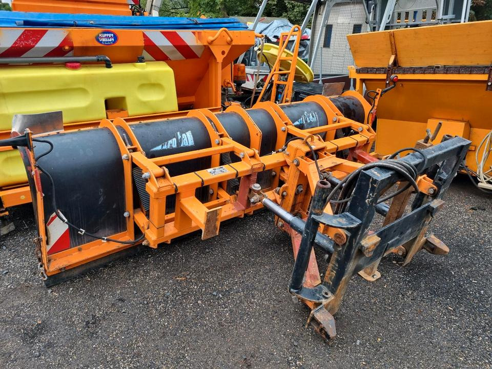 Rolba Schneepflug Schneeschild Scheeschieber Winterdienst Unimog Schmidt LKW Traktor 3m. - Плуг за чистење снег: слика 1 Rolba Schneepflug Schneeschild Scheeschieber Winterdienst Unimog Schmidt LKW Traktor 3m. - Плуг за чистење снег: слика 1