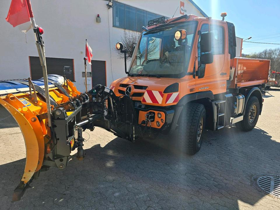 Unimog 218 U218 Mercedes-Benz 405 Schmidt Schneepflug Gmeiner Salzstreuer Yedi Winterdienst - Машина за чистење снег: слика 1 Unimog 218 U218 Mercedes-Benz 405 Schmidt Schneepflug Gmeiner Salzstreuer Yedi Winterdienst - Машина за чистење снег: слика 1