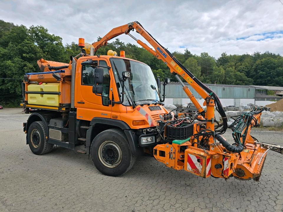Unimog U400 2013 405/10 405/12 NKS-Z-UGN-43K Bluetec 5 Mercedes-Benz UGE UGN Mulag MKM700 Mähausleger Böschungsmäher Böschungsmulcher Küpper-Weisser IMS Salzstreuer - Машина за чистење снег: слика 2 Unimog U400 2013 405/10 405/12 NKS-Z-UGN-43K Bluetec 5 Mercedes-Benz UGE UGN Mulag MKM700 Mähausleger Böschungsmäher Böschungsmulcher Küpper-Weisser IMS Salzstreuer - Машина за чистење снег: слика 2