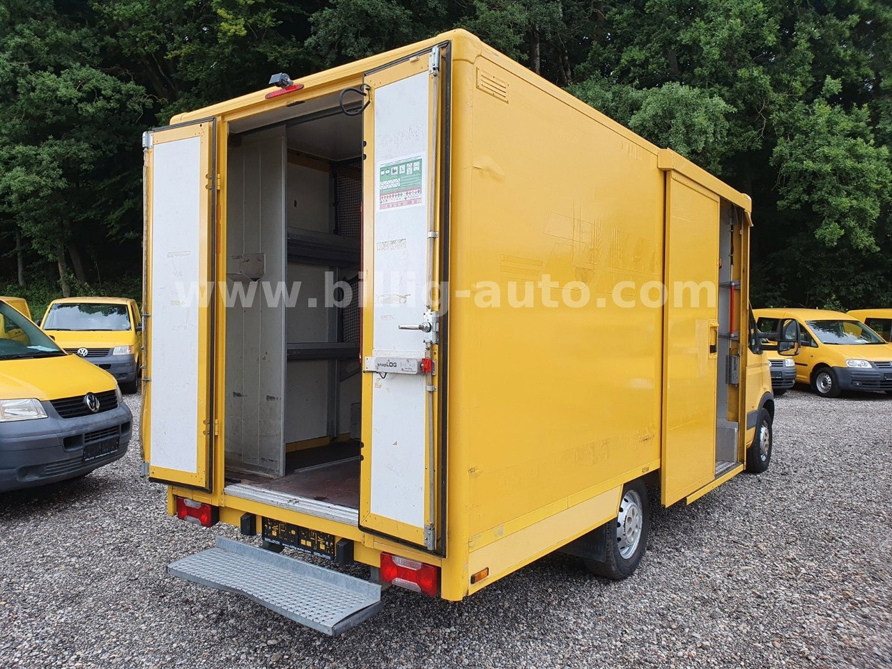 Iveco Daily 1.Hand*EU4* Regale Integralkoffer DHL POST - Товарно комбе: слика 5 Iveco Daily 1.Hand*EU4* Regale Integralkoffer DHL POST - Товарно комбе: слика 5