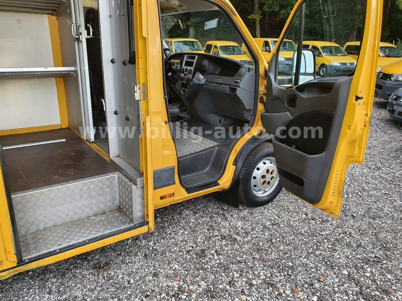 Камион за продажба на добра Iveco Daily ideal als Foodtruck Camper Wohnmobil: слика 11