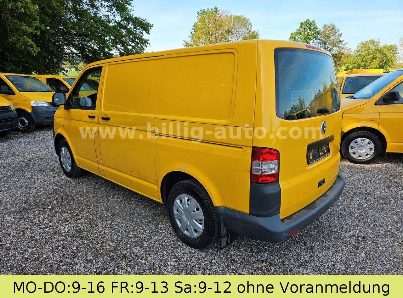 Volkswagen T5 Transporter 2.0TDI EU5*2xSchiebetüre*1.Hand* - Мало комбе: слика 3 Volkswagen T5 Transporter 2.0TDI EU5*2xSchiebetüre*1.Hand* - Мало комбе: слика 3