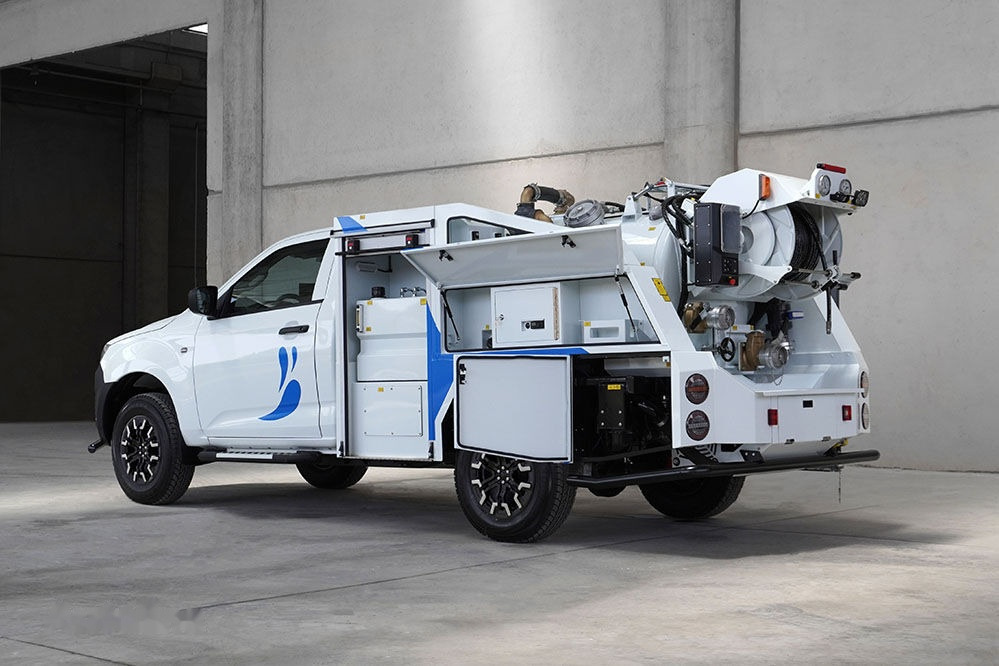 EFEMMAK Xs-Combi Combined Sewer Jetting And Vacuum Vehicle - Вакуумски камион: слика 4 EFEMMAK Xs-Combi Combined Sewer Jetting And Vacuum Vehicle - Вакуумски камион: слика 4