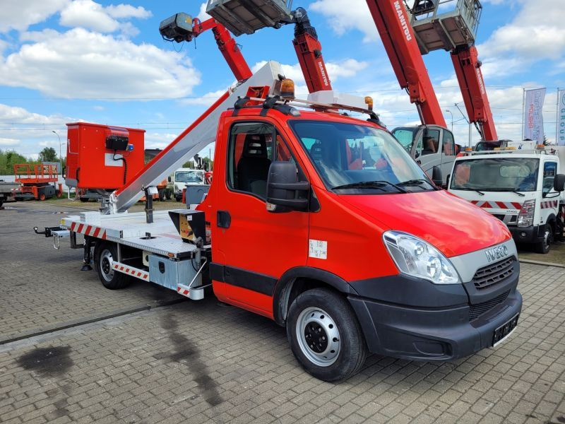 Iveco Daily 35S11 podnośnik koszowy 16 m Multitel 160 ALU DS - Камион со подигачка кошница: слика 2 Iveco Daily 35S11 podnośnik koszowy 16 m Multitel 160 ALU DS - Камион со подигачка кошница: слика 2