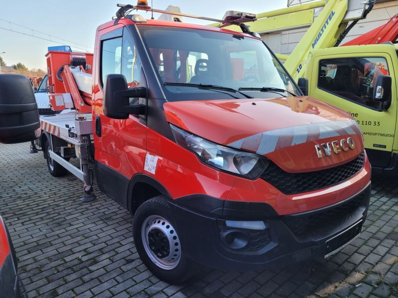 Iveco Daily 35S12 podnośnik koszowy 25 m Multitel MX250 - Камион со подигачка кошница: слика 2 Iveco Daily 35S12 podnośnik koszowy 25 m Multitel MX250 - Камион со подигачка кошница: слика 2
