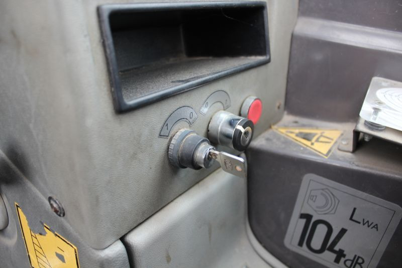 Лизинг на  Ładowarka 4x4 obrotowa teleskopowa Manitou MRT 1840 Easy Turbo Ładowarka 4x4 obrotowa teleskopowa Manitou MRT 1840 Easy Turbo: слика 12