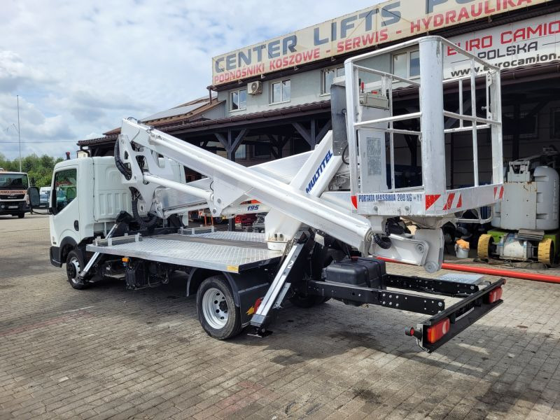Nissan Cabstar NT400 podnośnik koszowy 20 m Multitel HX195 bucket truck boom lift - Камион со подигачка кошница: слика 5 Nissan Cabstar NT400 podnośnik koszowy 20 m Multitel HX195 bucket truck boom lift - Камион со подигачка кошница: слика 5