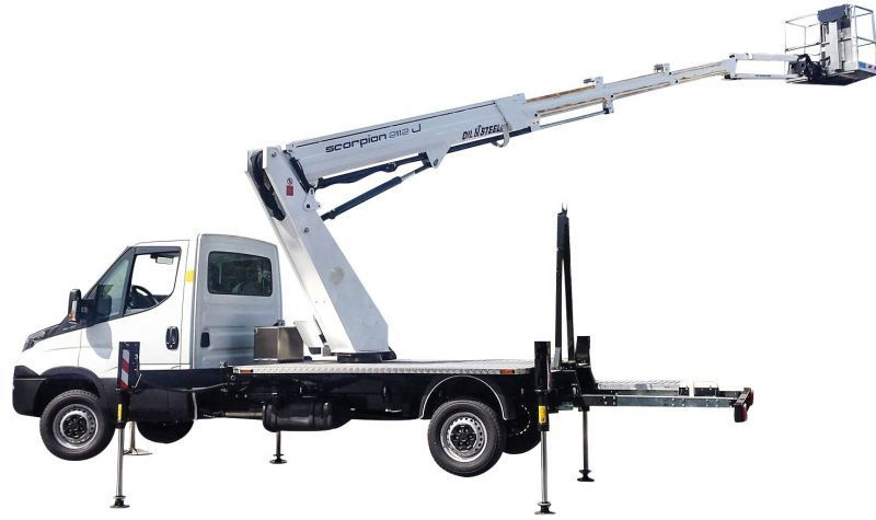 Oil&Steel Scorpion 2112J zamontowany na Nissan Cabstar - Камион со подигачка кошница: слика 1 Oil&Steel Scorpion 2112J zamontowany na Nissan Cabstar - Камион со подигачка кошница: слика 1