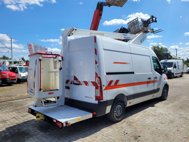 Renault Master podnośnik koszowy 12 m France Elevateur 121 FT - Камион со подигачка кошница: слика 3 Renault Master podnośnik koszowy 12 m France Elevateur 121 FT - Камион со подигачка кошница: слика 3